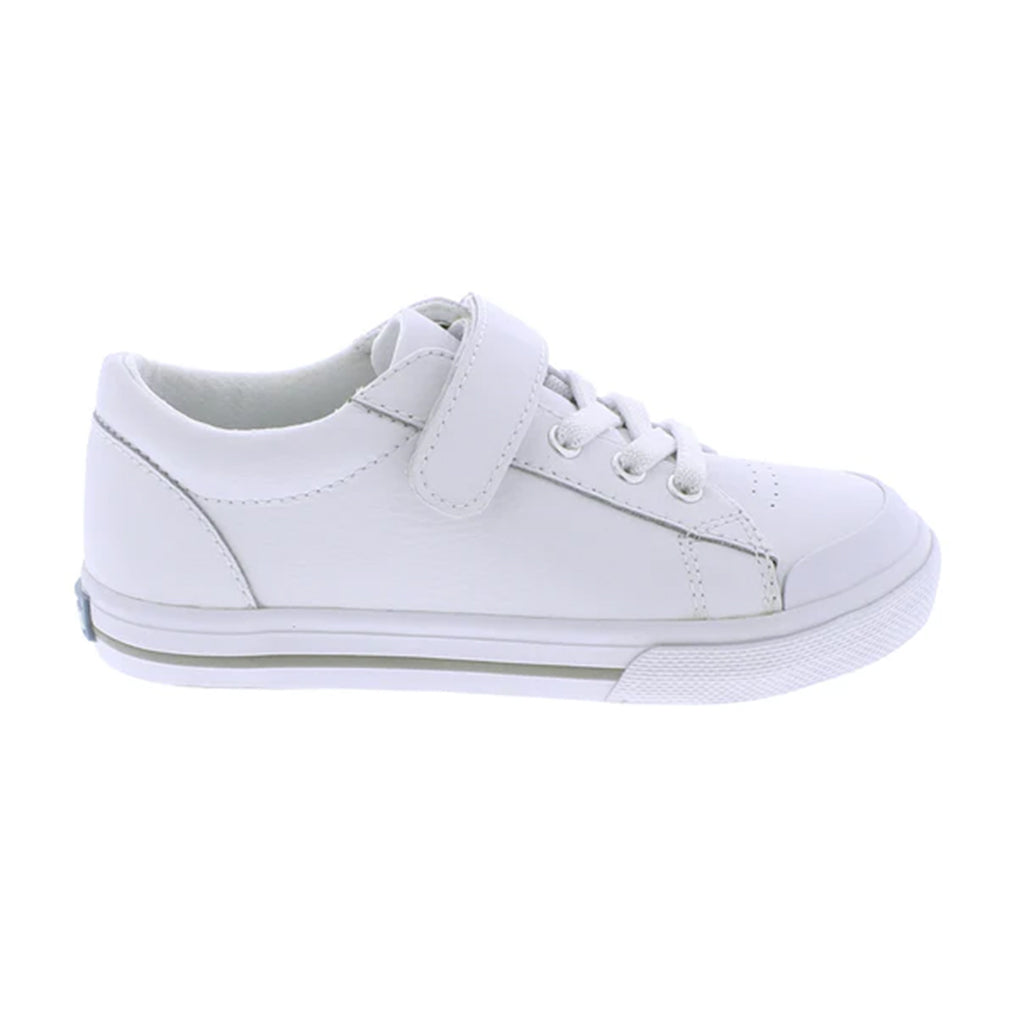 Footmates Reese White Leather Sneaker