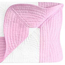 Heirloom Baby Quilt with light pink trim